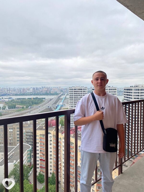 Иван, 20, Новосибирске — анкета №2734672