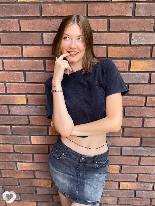 Полина, 23, Новосибирске — анкета №2734581
