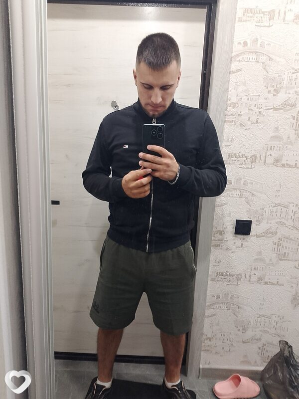Артём, 26, Москве — анкета №2734719