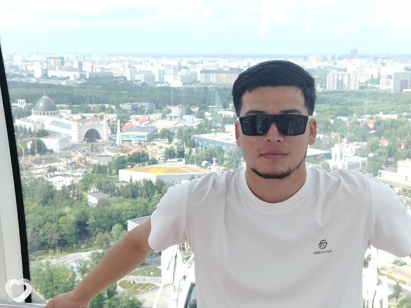 Айбек, 26, Москве — анкета №2735437