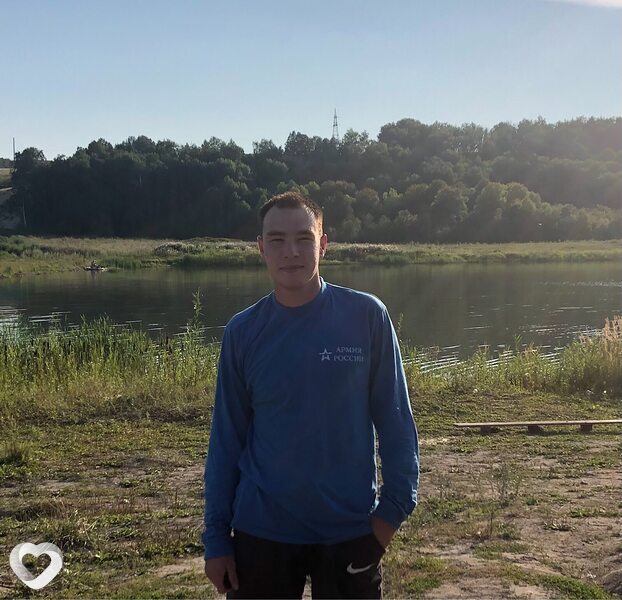 Рустам, 22, Октябрьский (Башкортостан) — анкета №2735519