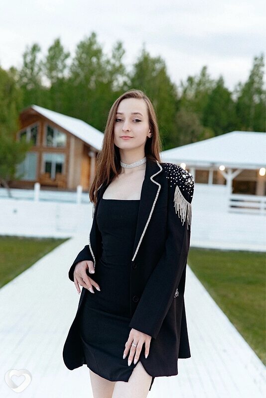 Дарья, 23, Братске — анкета №2735710
