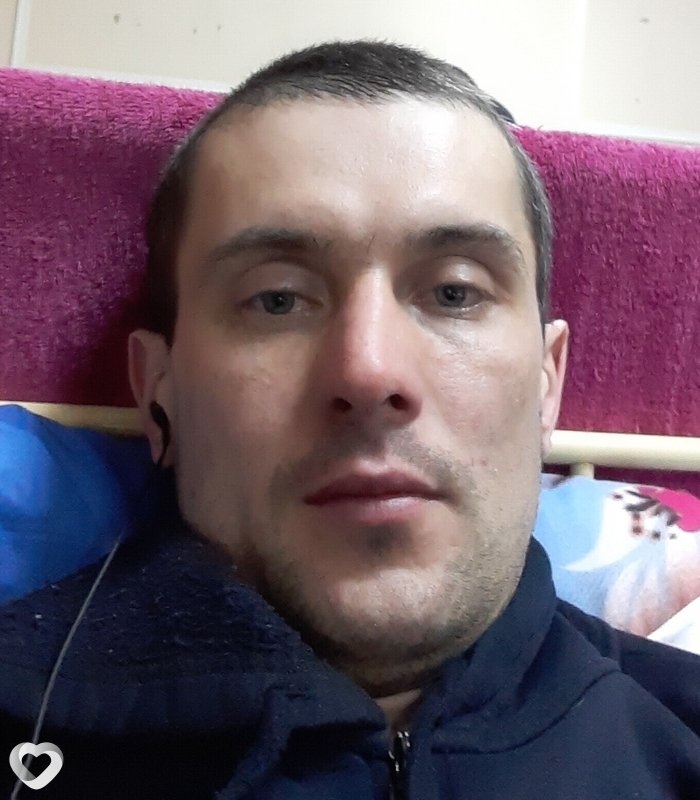 Максим, Тума