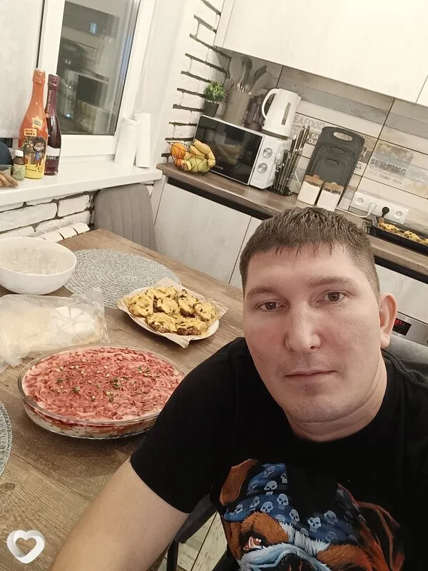 Константин, 36, Бийске — анкета №2736370