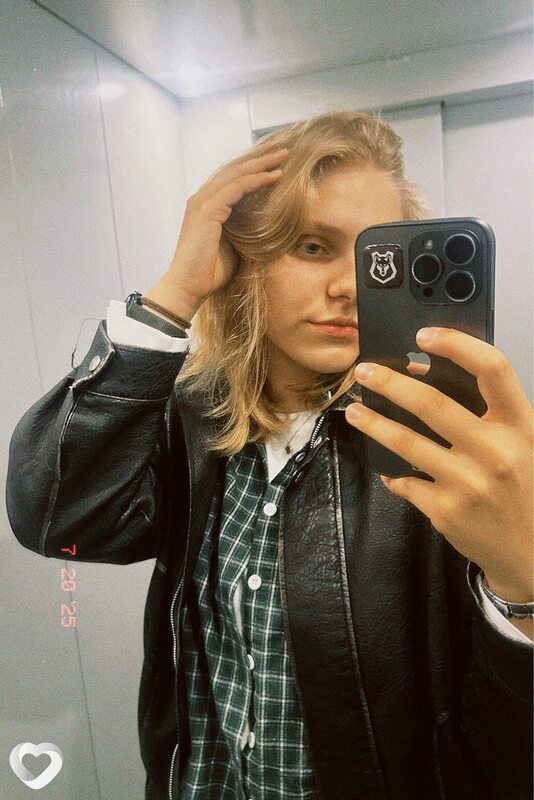 Анна, 20, Москве — анкета №2737070