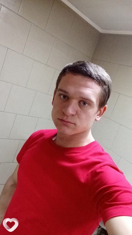 Артем, 22, Новосибирске — анкета №2737756