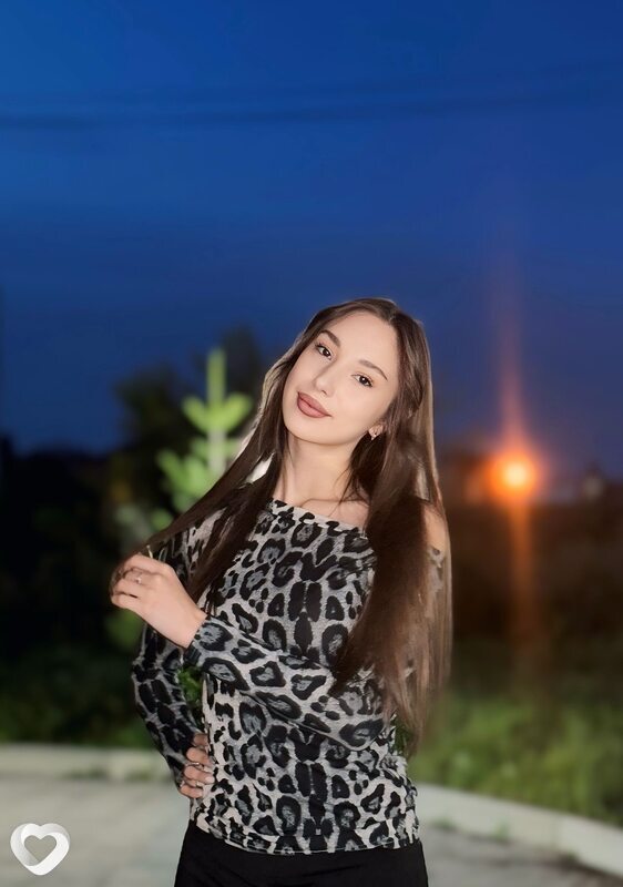 Марина, 22, Прокопьевске — анкета №2738112