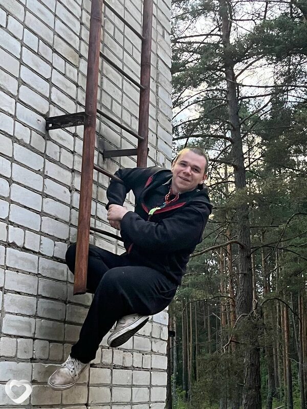 Иван, 19, Пскове — анкета №2738251