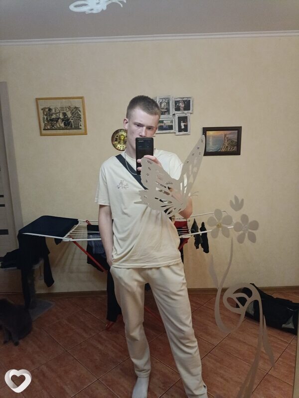 Александр, 20, Могилев — анкета №2738353
