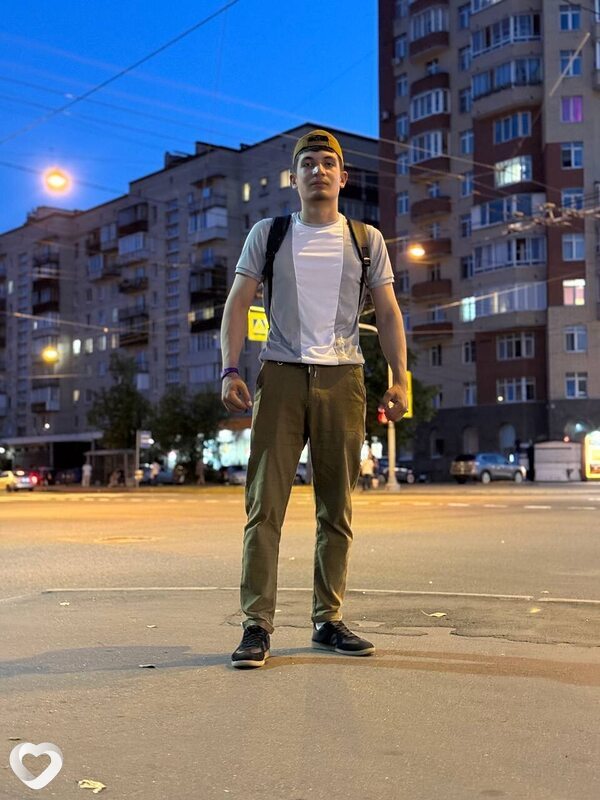 Бехруз, 21, Санкт-Петербурге — анкета №2738604