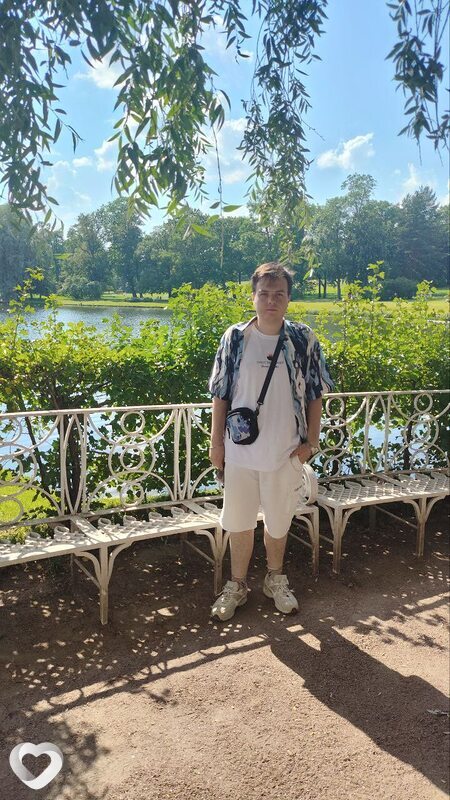 Дмитрий, 19, Валуйках — анкета №2738942