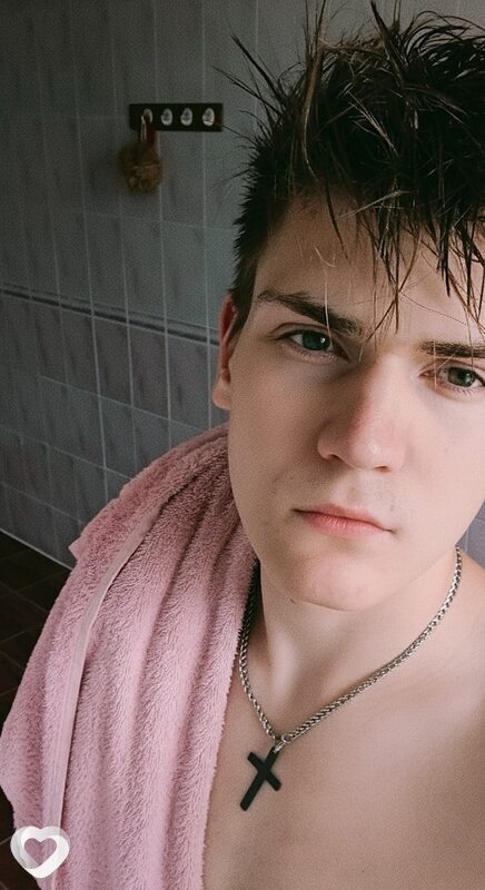 Максим, 21, Гродно — анкета №2739284