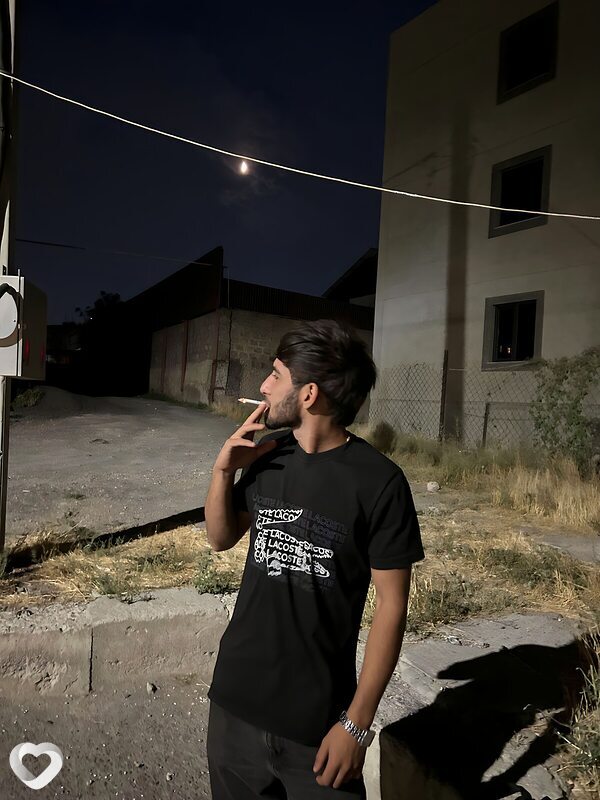 Erik, 19, Армавире — анкета №2739050