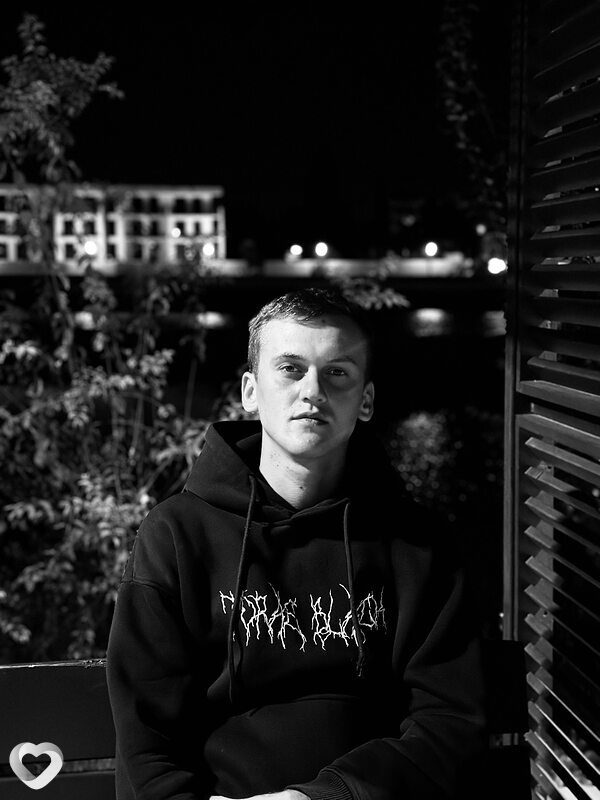 Алексей, 26, Адлер — анкета №2739448