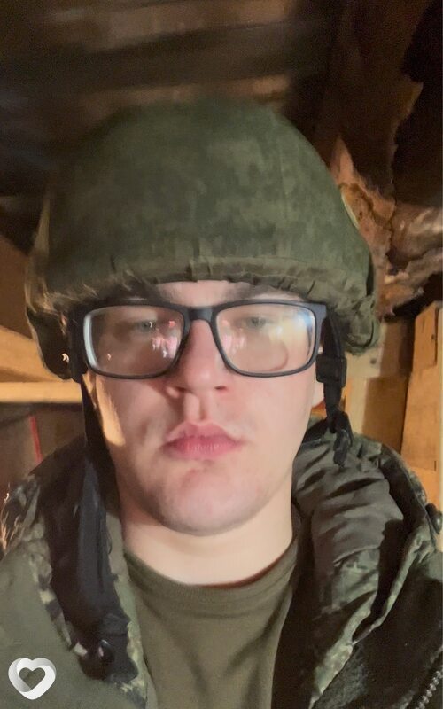 Кирилл, 21, Казани — анкета №2739782