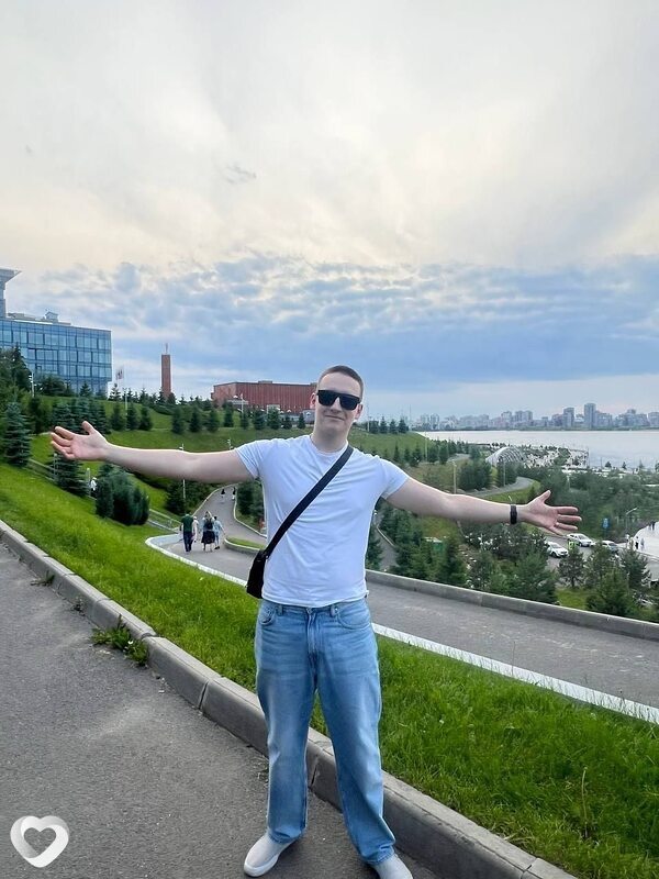 Максим, 20, Казани — анкета №2740259