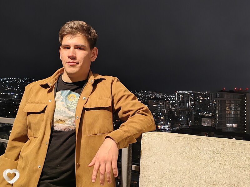 Иван, 23, Москве — анкета №2740535