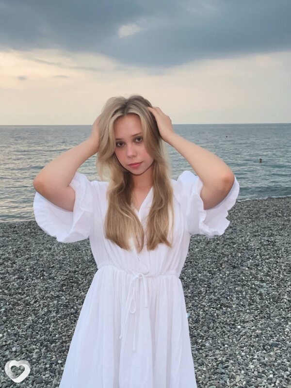 Анастасия, 19, Москве — анкета №2740657