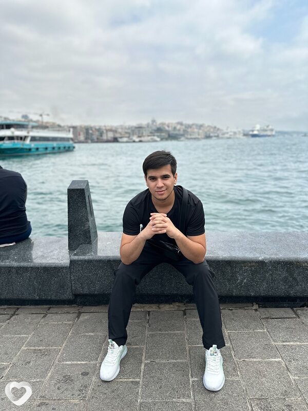 Oybek, 25, Ташкент — анкета №2740738