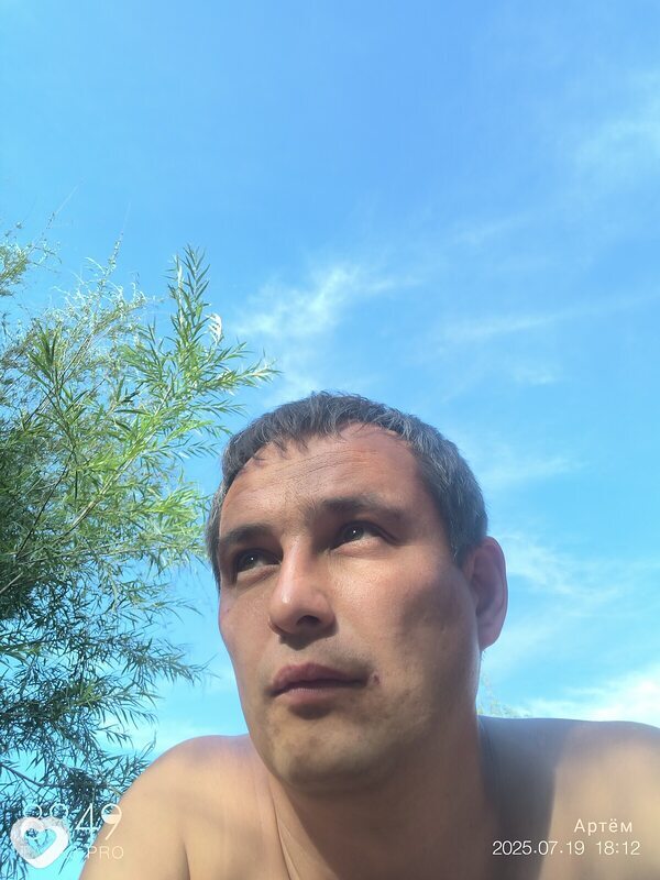 Артём, 29, Ангарске — анкета №2740957