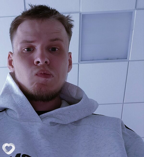 Кирилл, 25, Тюмени — анкета №2741196