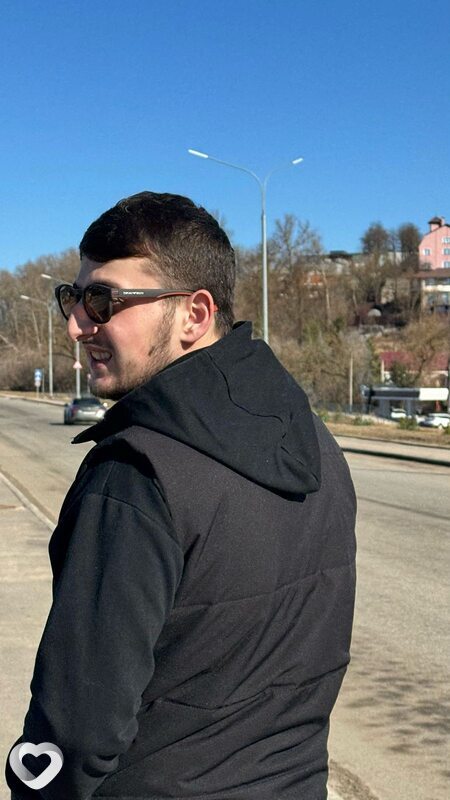 Артур, 25, Калуге — анкета №2741252