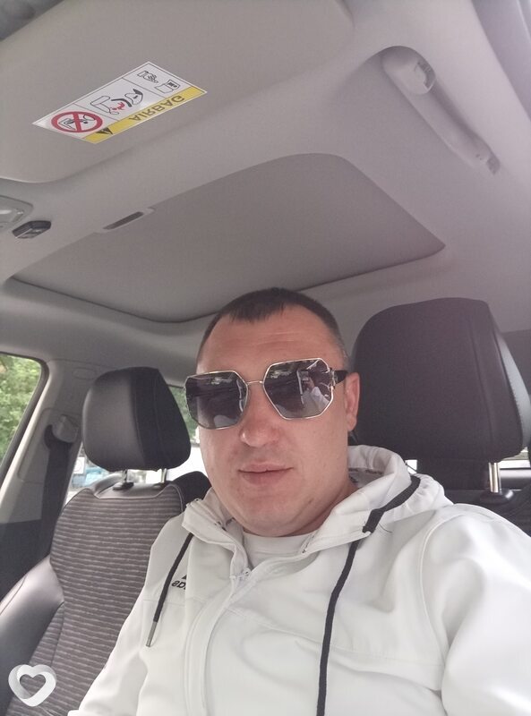 Юрий, 35, Москве — анкета №2741355