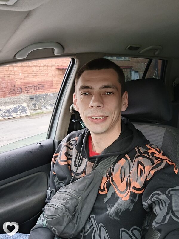 Эдуард, 29, Петрозаводске — анкета №2775491