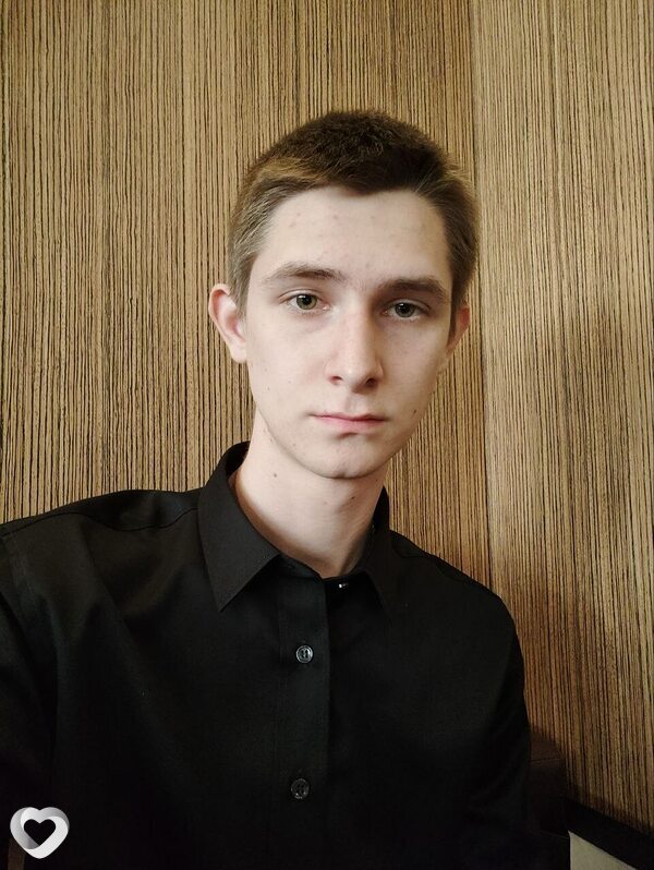 Илья, 24, Горловке — анкета №2774987