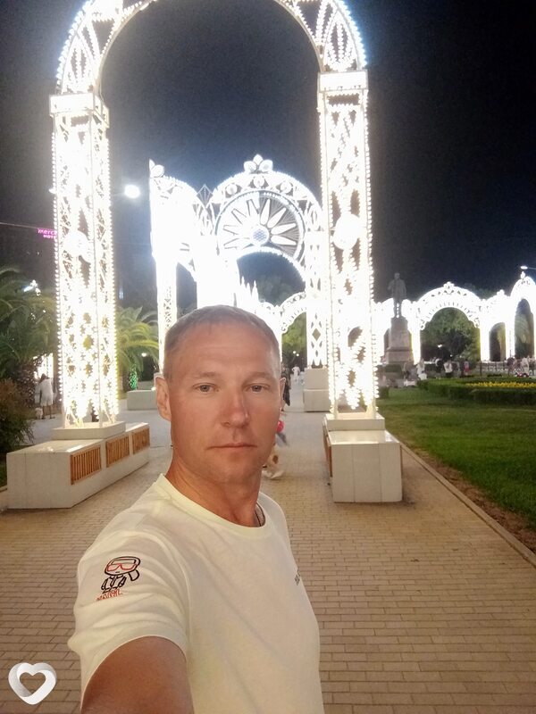 Максим, 41, Новосибирске — анкета №2741932