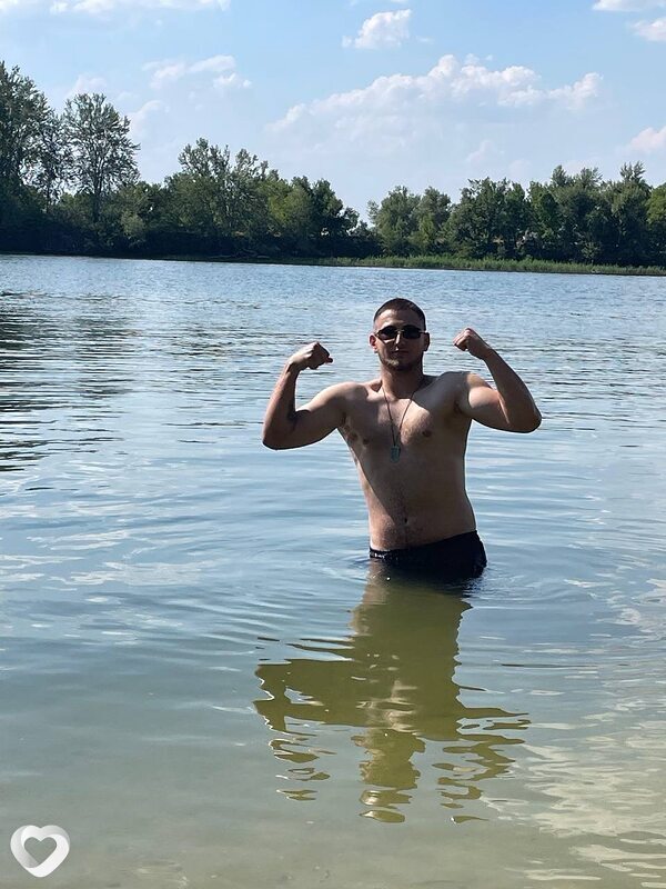 Глеб, 26, Волгодонске — анкета №2742234