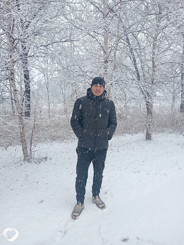 Владимир, 21, Уссурийске — анкета №2742211