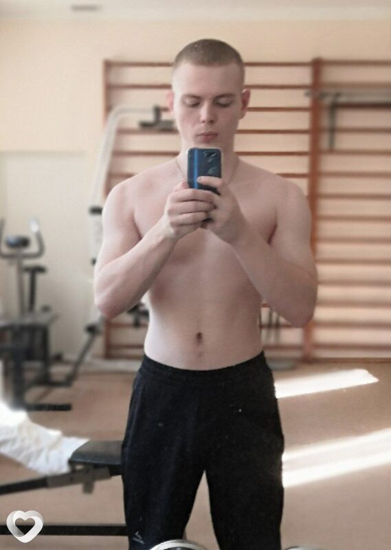 Дима, 22, Уссурийске — анкета №2743192