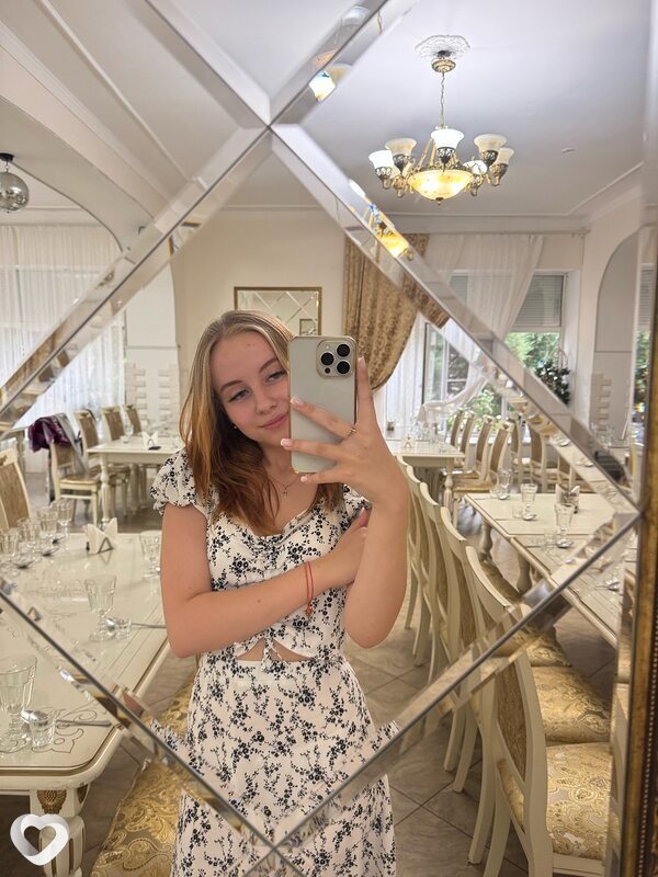 Светлана, 19, Волгограде — анкета №2742415
