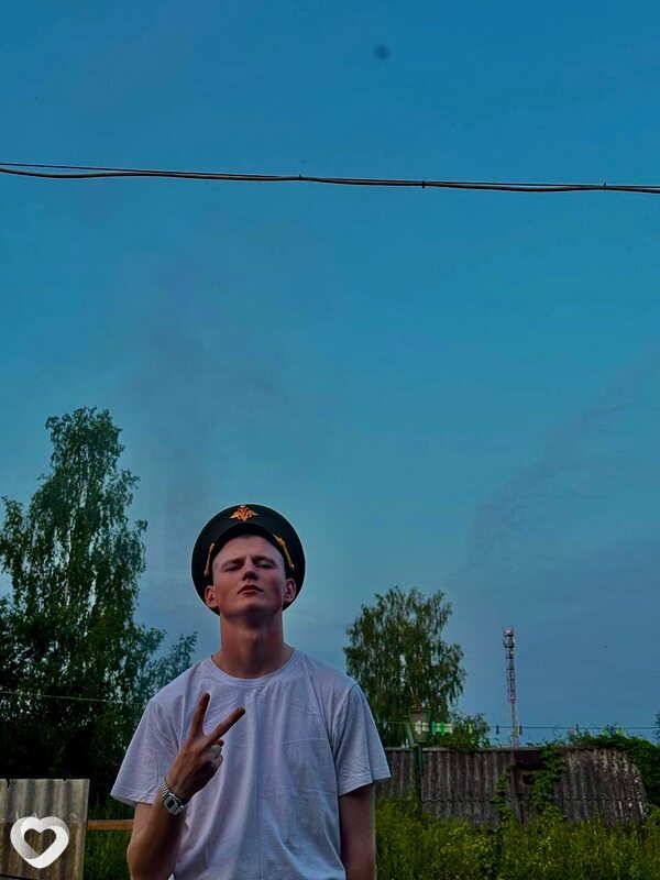 Денис, 20, Истре — анкета №2742842