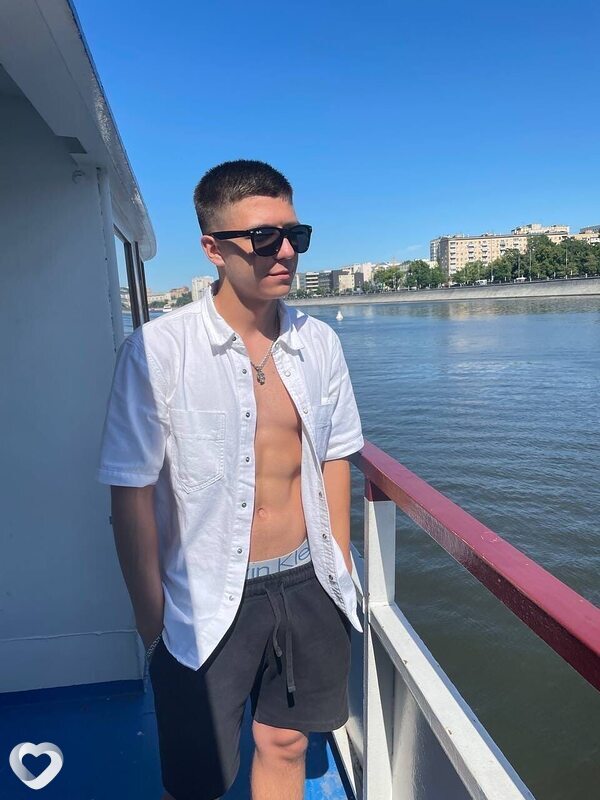 Дмитрий, 22, Ярославле — анкета №2743361