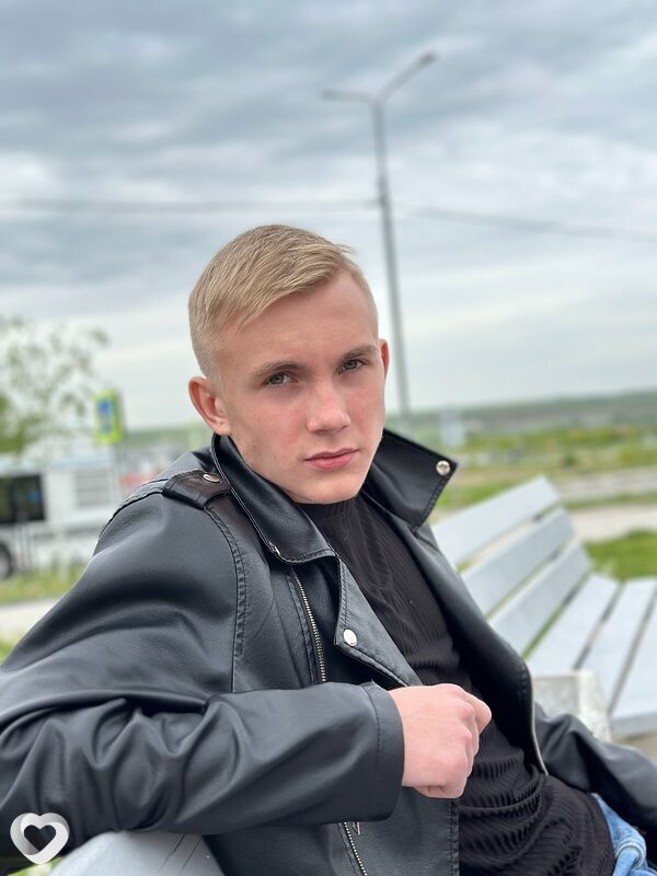 Егор, 19, Саратове — анкета №2743622