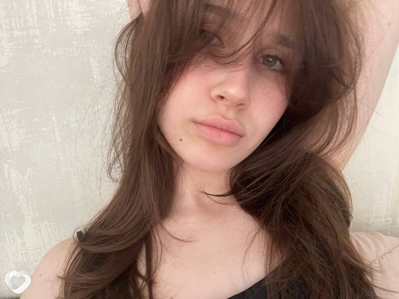 Вика, 21, Москве — анкета №2743694
