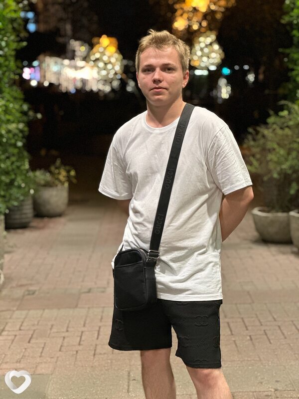 Михаил, 21, Балашове — анкета №2743830