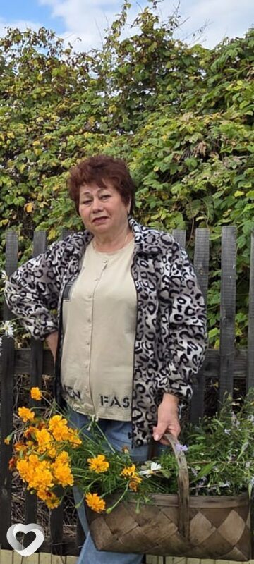 Юля, 67, Омске — анкета №2744939