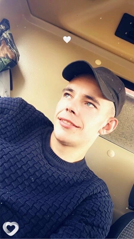 Юрка, 22, Минске — анкета №2745055