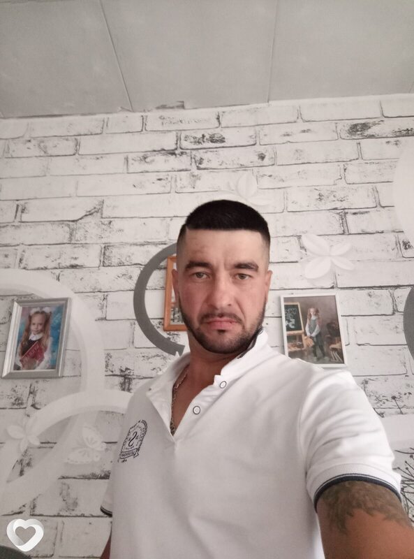 Максим, Колпино