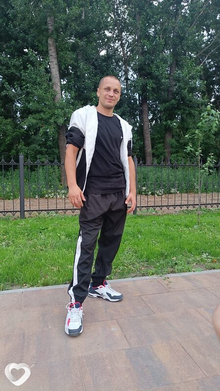 Олег, 33, Новосибирске — анкета №2745211