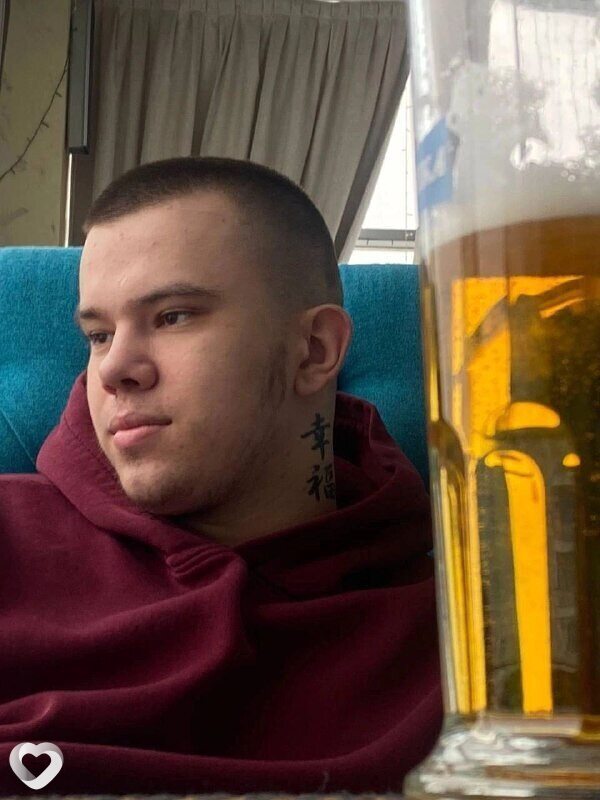 Димон, 20, Уссурийске — анкета №2745782