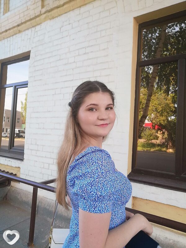 Елена, 23, Ижевске — анкета №2745420