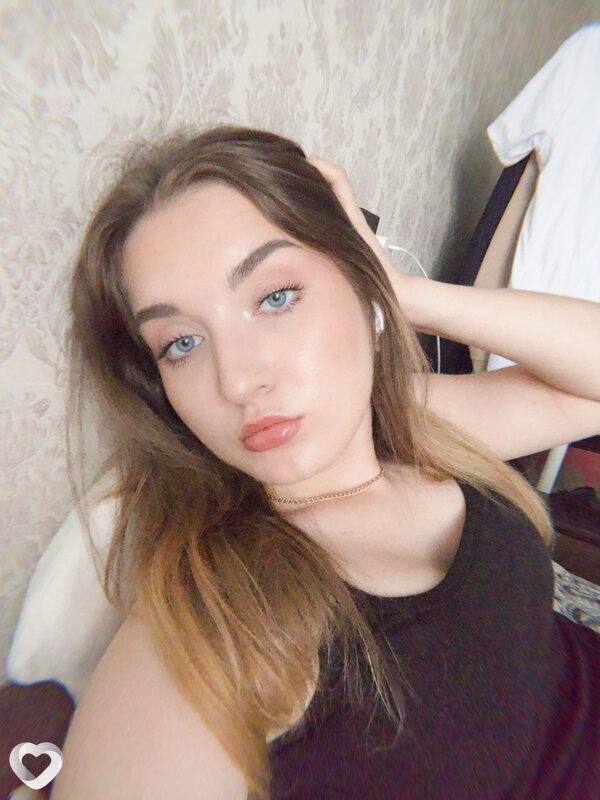 Анна, 19, Ачинске — анкета №2745813