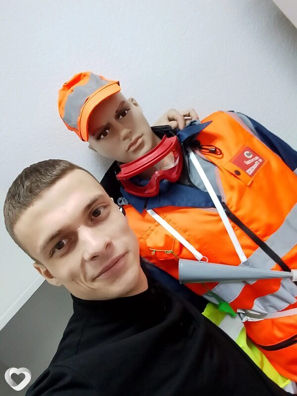 Алексей, 22, Иркутске — анкета №2746117