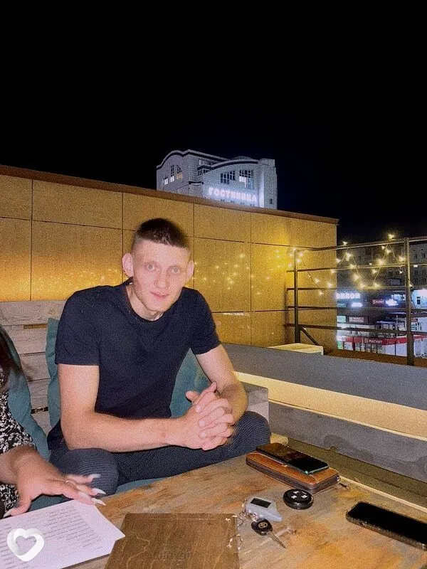 Владимир, 22, Барнауле — анкета №2746298