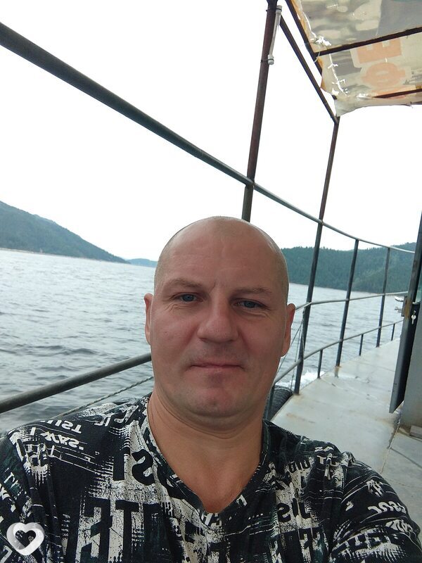 Дмитрий, 46, Саяногорске — анкета №2746669
