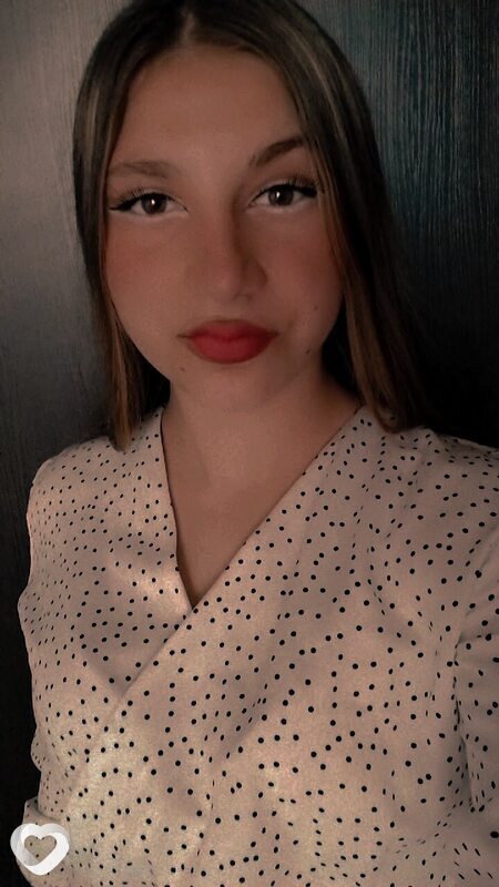 Нина, 22, Ростове-на-Дону — анкета №2747681